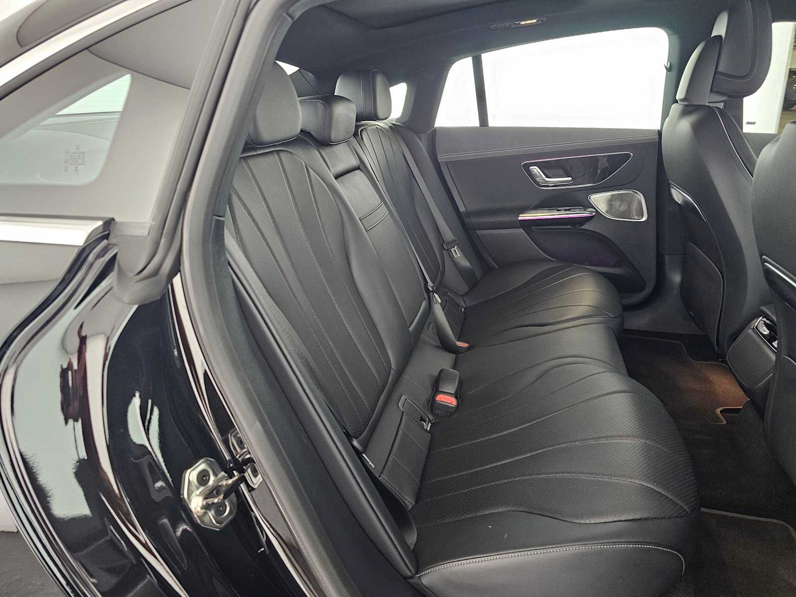Used 2024 Mercedes-Benz EQE 350+ 4MATIC Sedan image 12