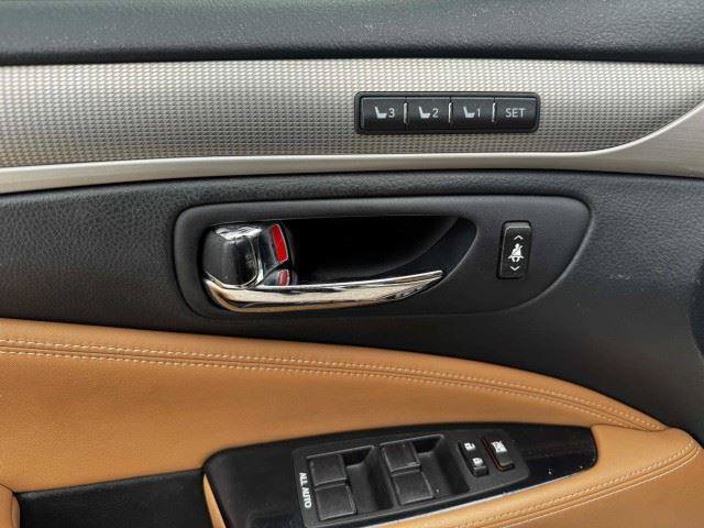 Used 2014 Lexus LS 460 w/ F Sport Package RWD image 22