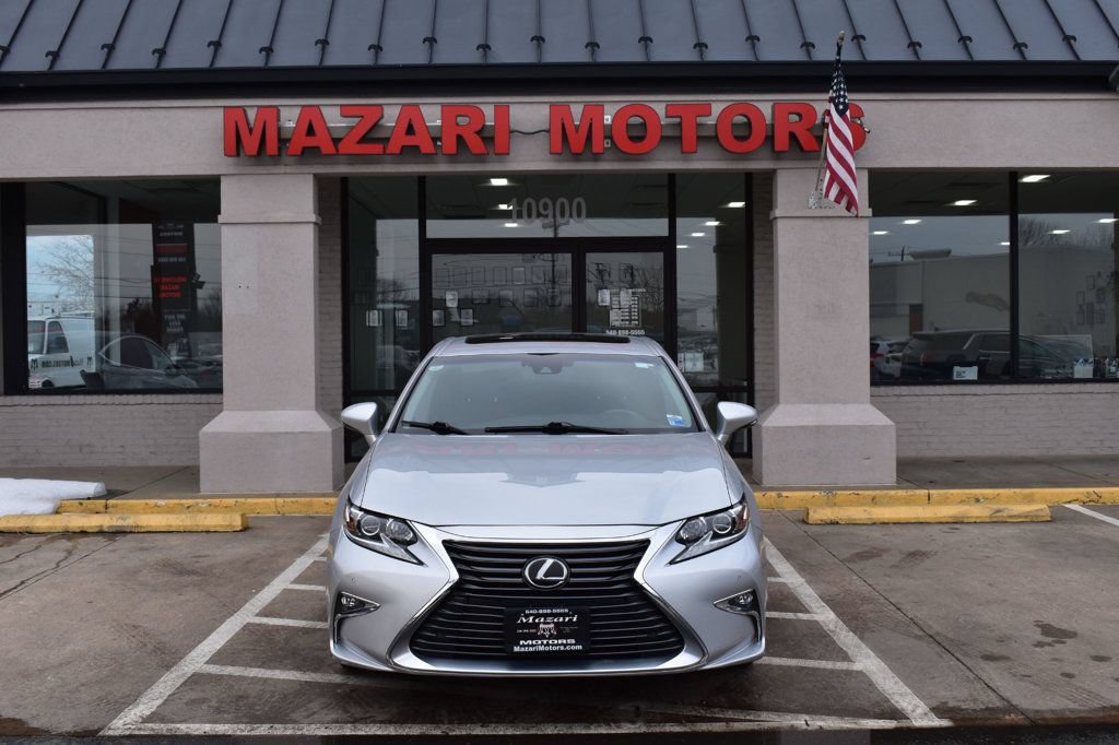 Used 2017 Lexus ES 350 w/ Premium Package FWD image 5