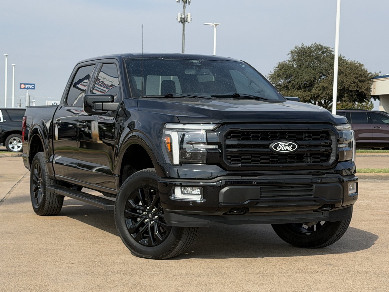 Used 2024 Ford F150 Lariat w/ Bed Utility Package AWD/4WD image 2