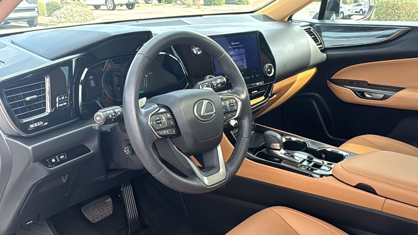 Used 2025 Lexus NX 350h AWD w/ Premium Package image 23