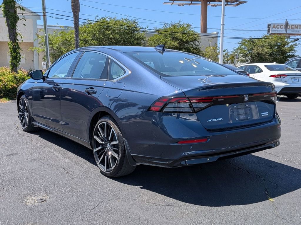 Used 2023 Honda Accord Touring image 7