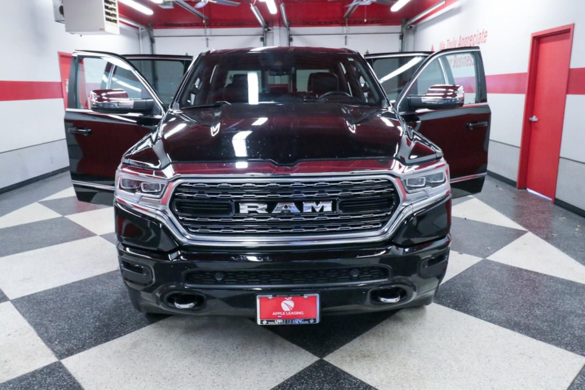Used 2024 RAM 1500 Limited AWD/4WD image 22