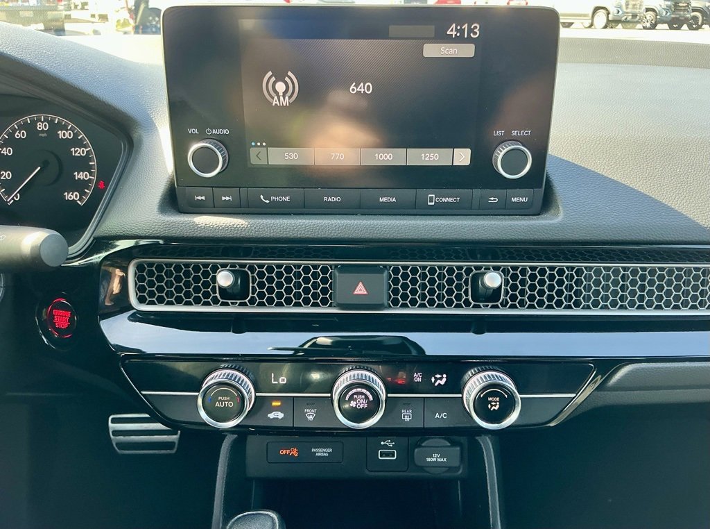 Used 2023 Honda Civic Sport image 32