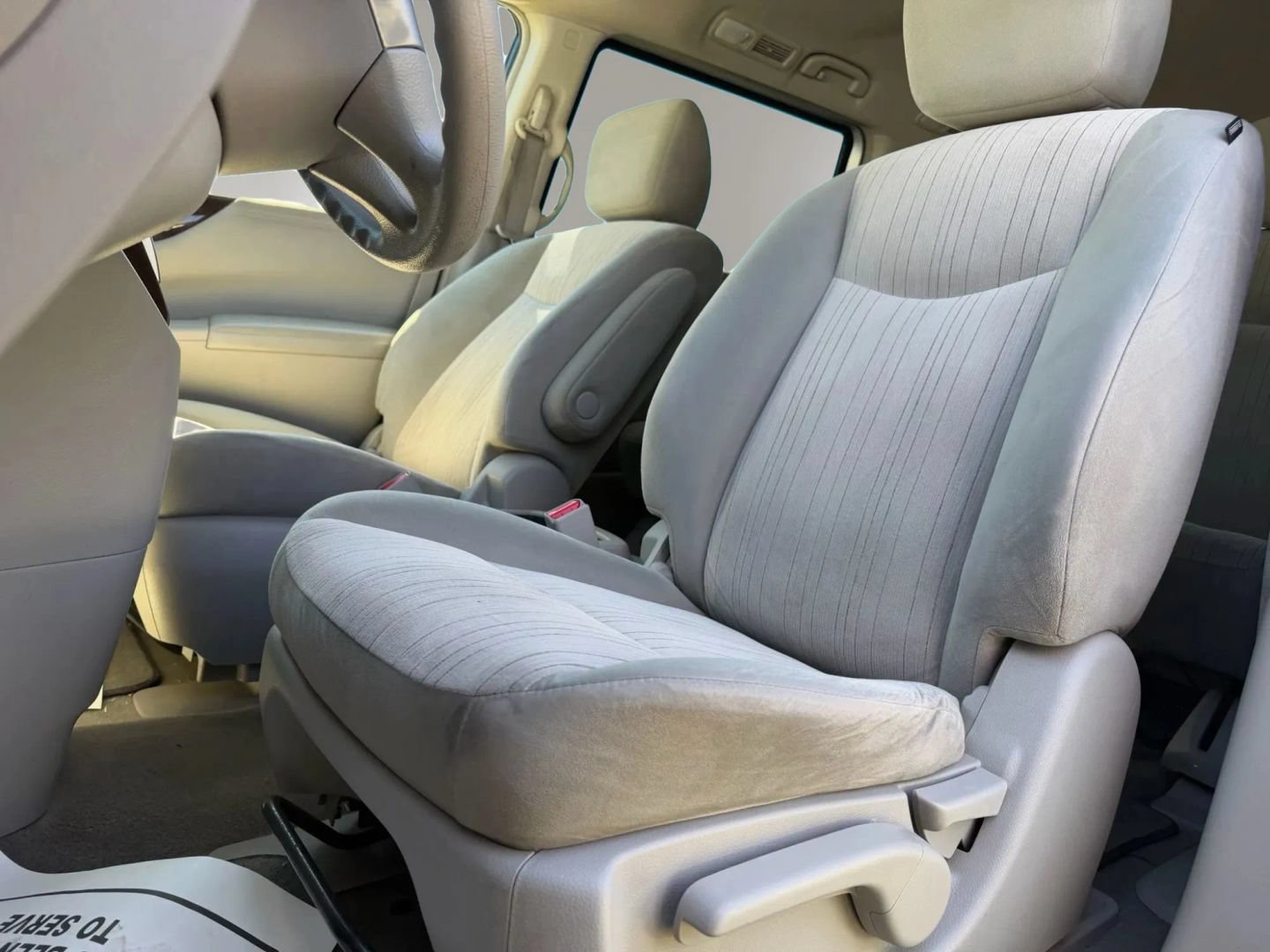 Used 2013 Nissan Quest S FWD image 9