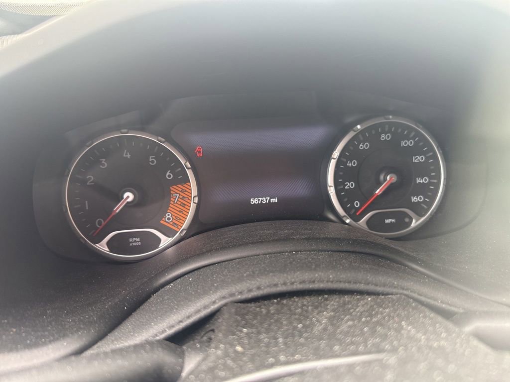 Used 2021 Jeep Renegade Limited AWD/4WD image 8