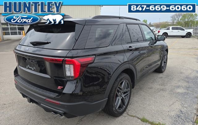 Used 2026 Ford Explorer ST AWD/4WD image 4