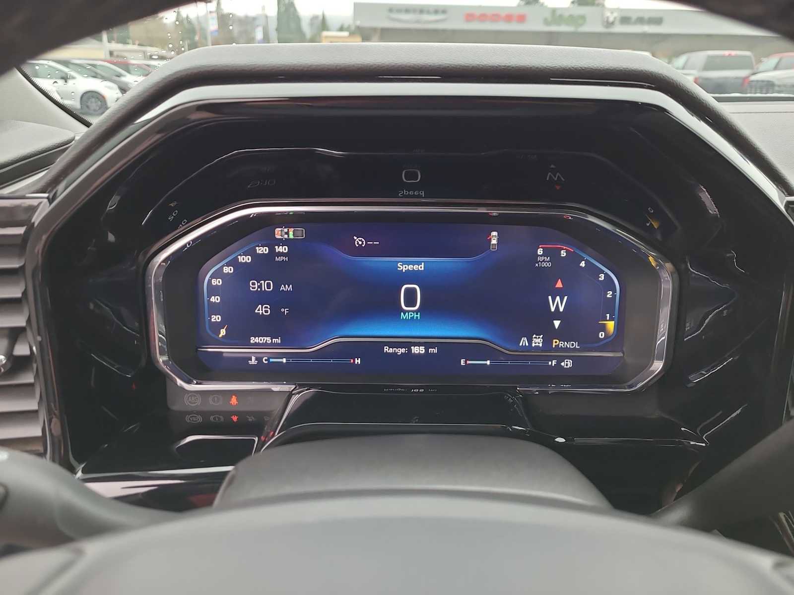 Used 2025 Chevrolet Silverado 2500 LT w/ Convenience Package image 26