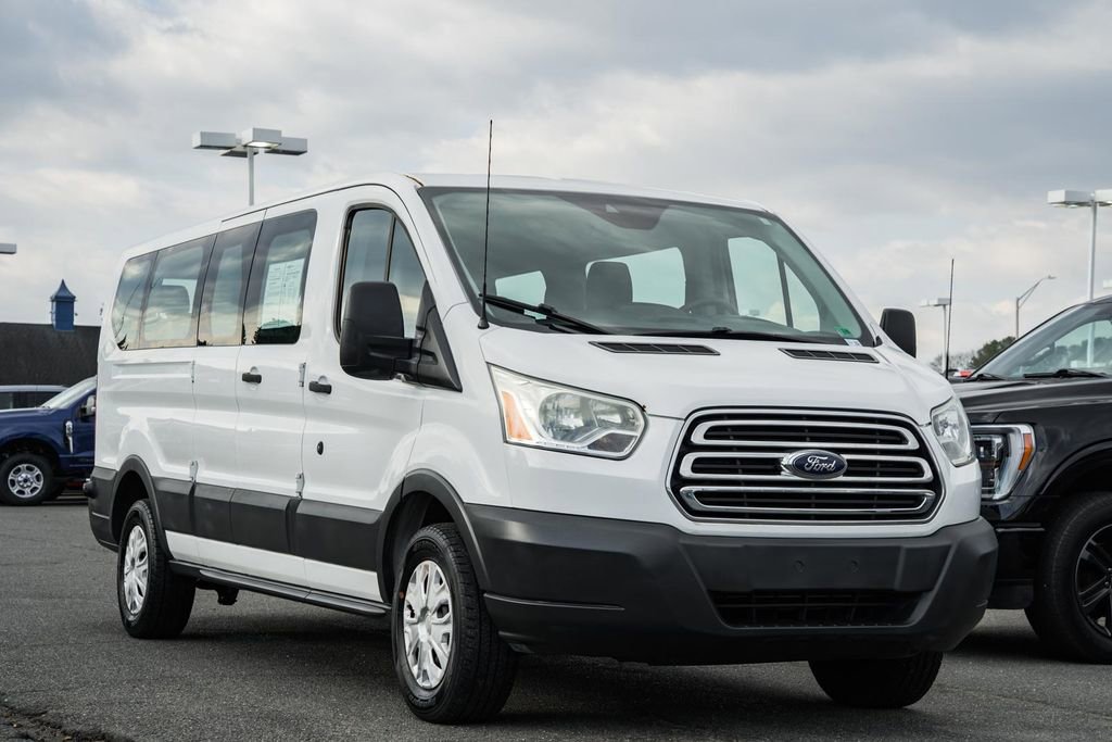 Used 2015 Ford Transit 350 XLT image 1