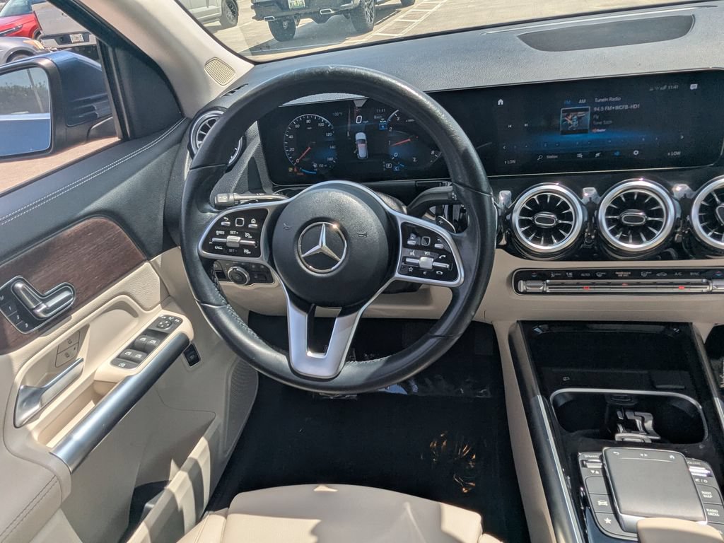 Certified 2023 Mercedes-Benz GLA 250 4MATIC image 28