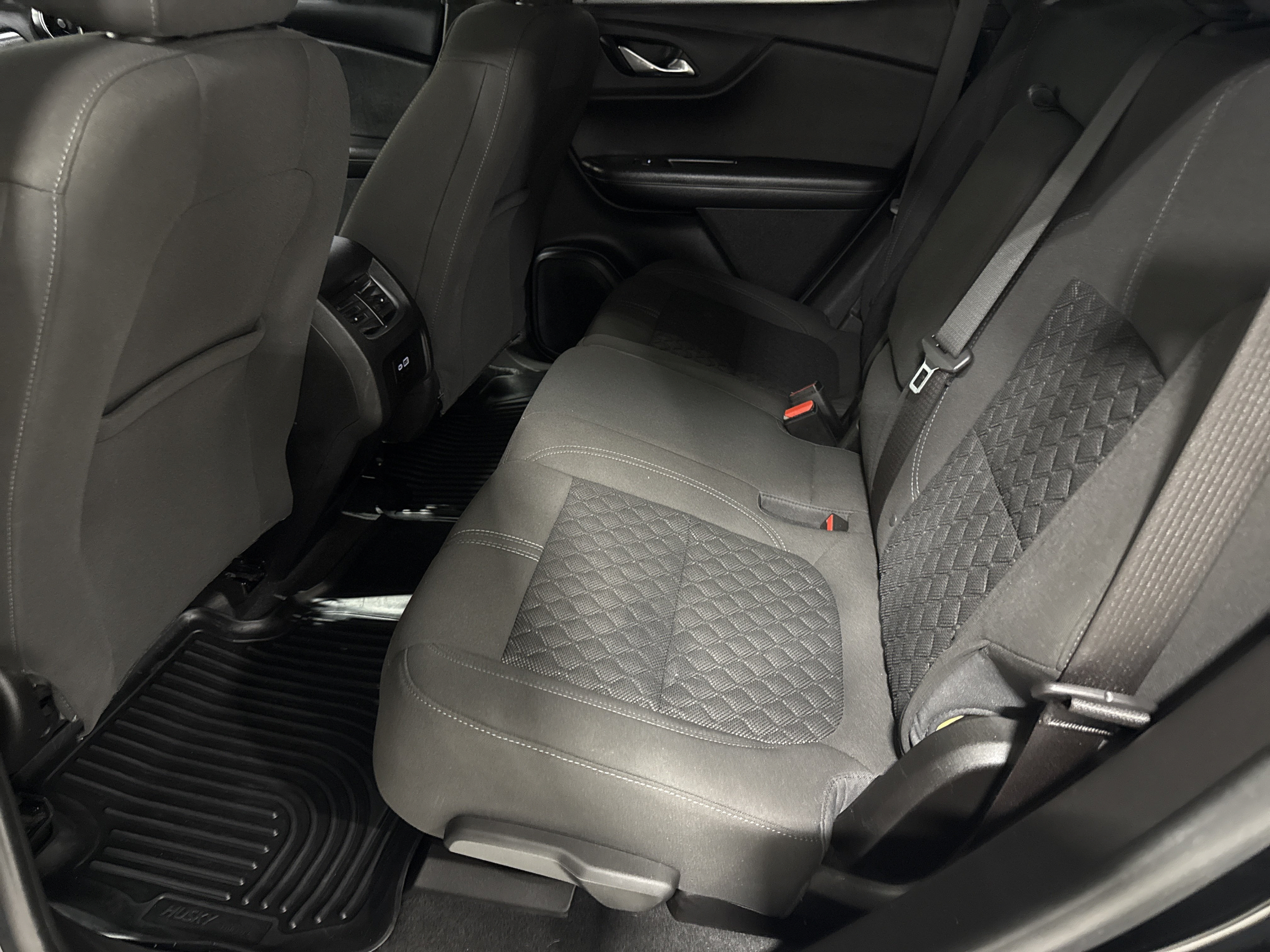 Used 2021 Chevrolet Blazer LT FWD image 4