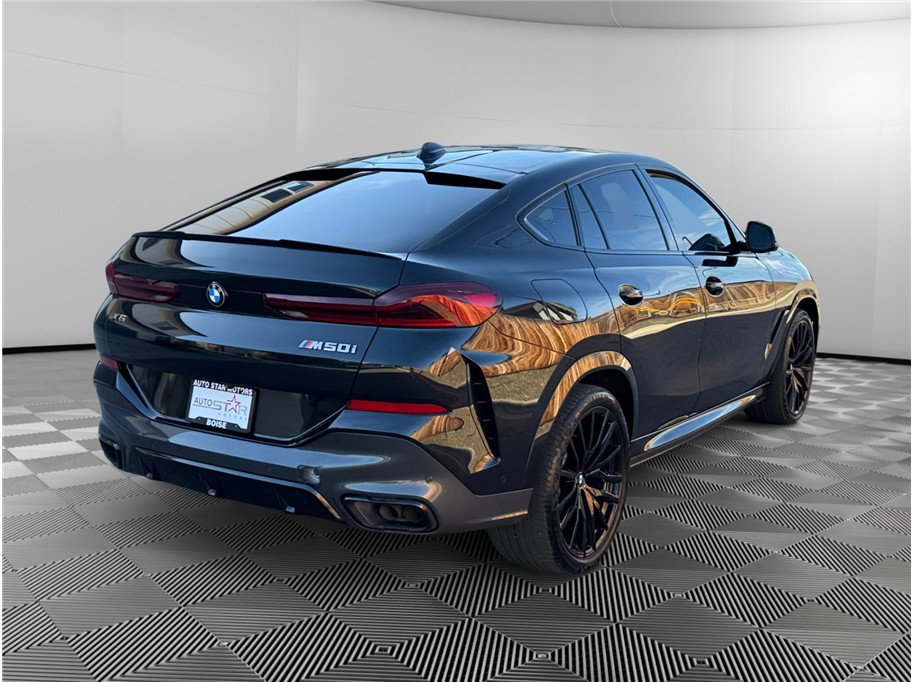 Used 2021 BMW X6 M50i w/ Dynamic Handling Package AWD/4WD image 5