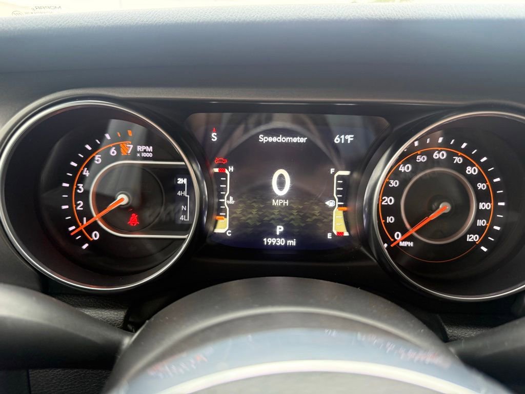 Used 2023 Jeep Gladiator Rubicon w/ Cold Weather Group image 23