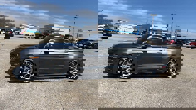 Used 2019 Ford Mustang GT Premium image 5