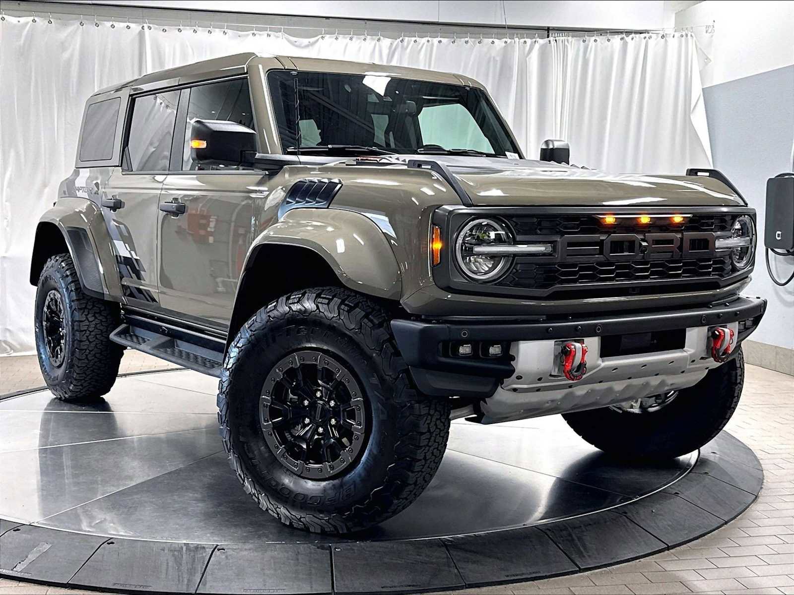 Used 2025 Ford Bronco Raptor w/ Interior Carbon Fiber Pack AWD/4WD image 11