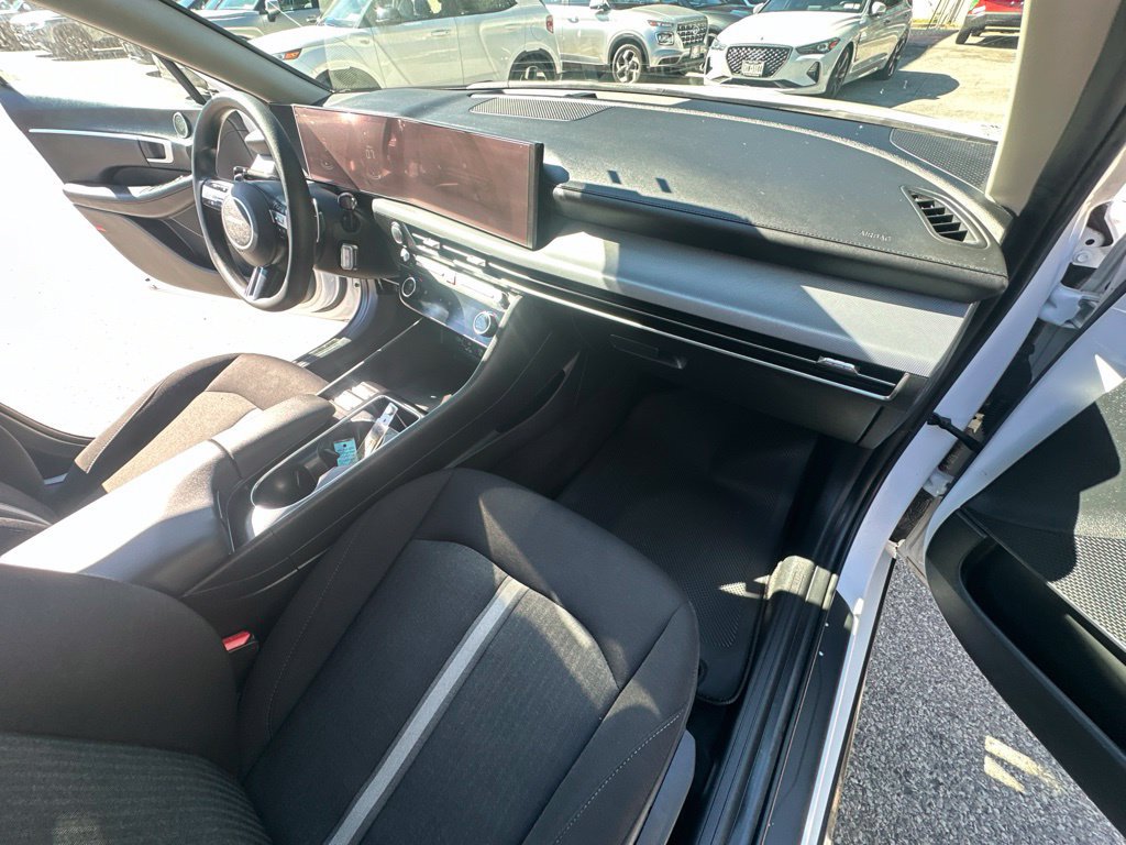 Used 2025 Hyundai Sonata SEL AWD/4WD image 32