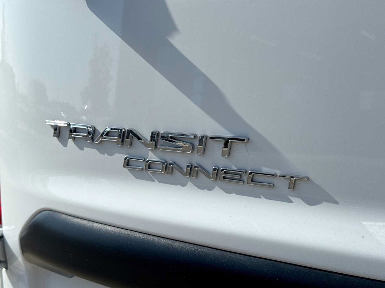 Used 2023 Ford Transit Connect XLT FWD image 12