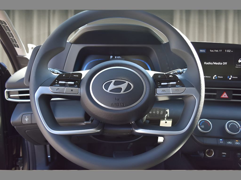 New 2026 Hyundai Elantra SE image 17