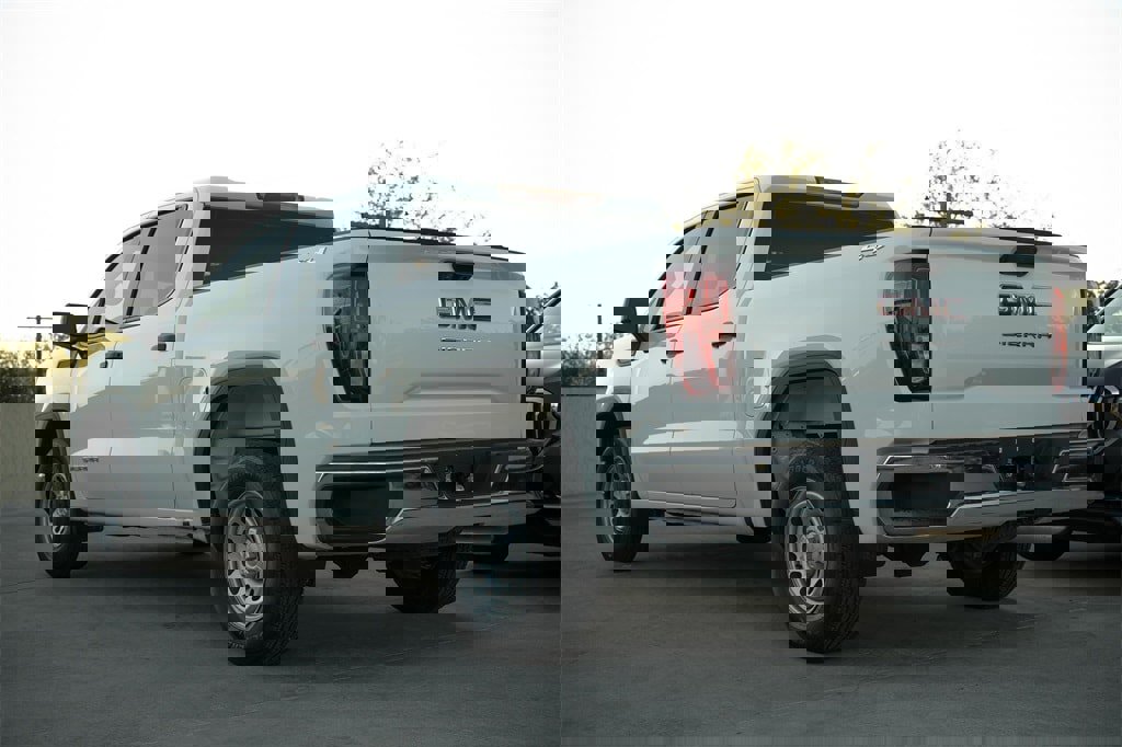 Used 2024 GMC Sierra 1500 Pro image 5