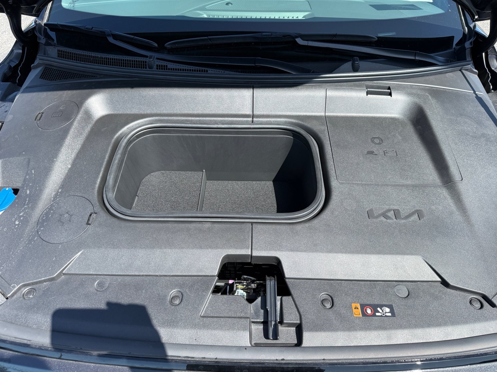 New 2027 Kia EV3 Wind FWD image 20