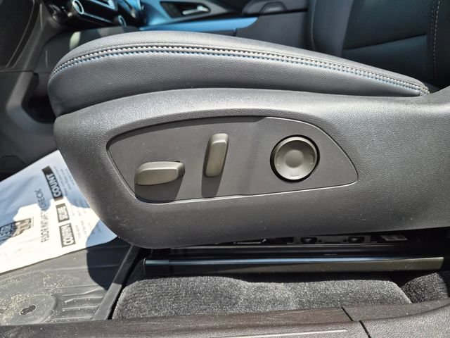 Used 2024 Chevrolet Equinox EV LT FWD image 17