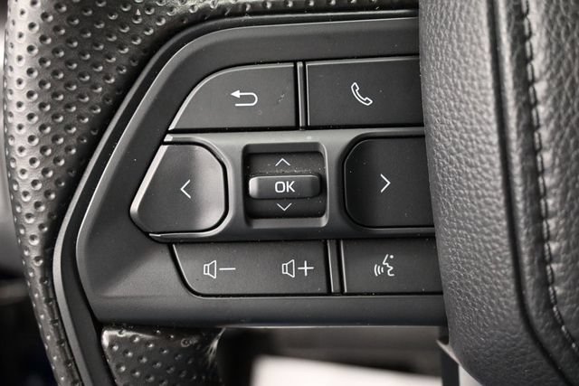 Used 2025 Toyota Tacoma SR5 RWD image 17
