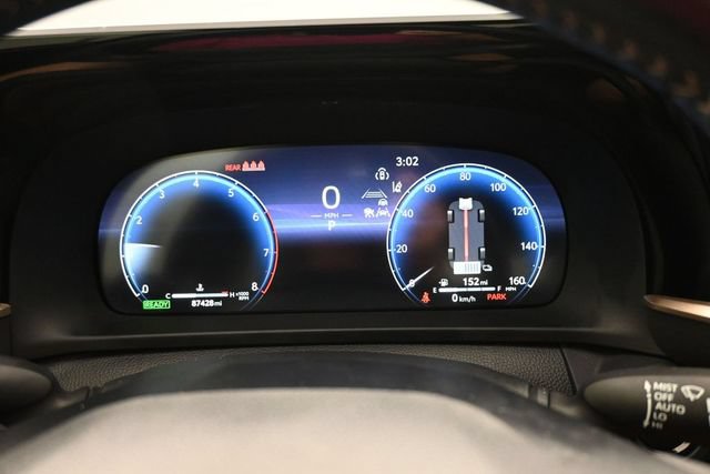 Used 2024 Toyota Crown AWD/4WD image 12