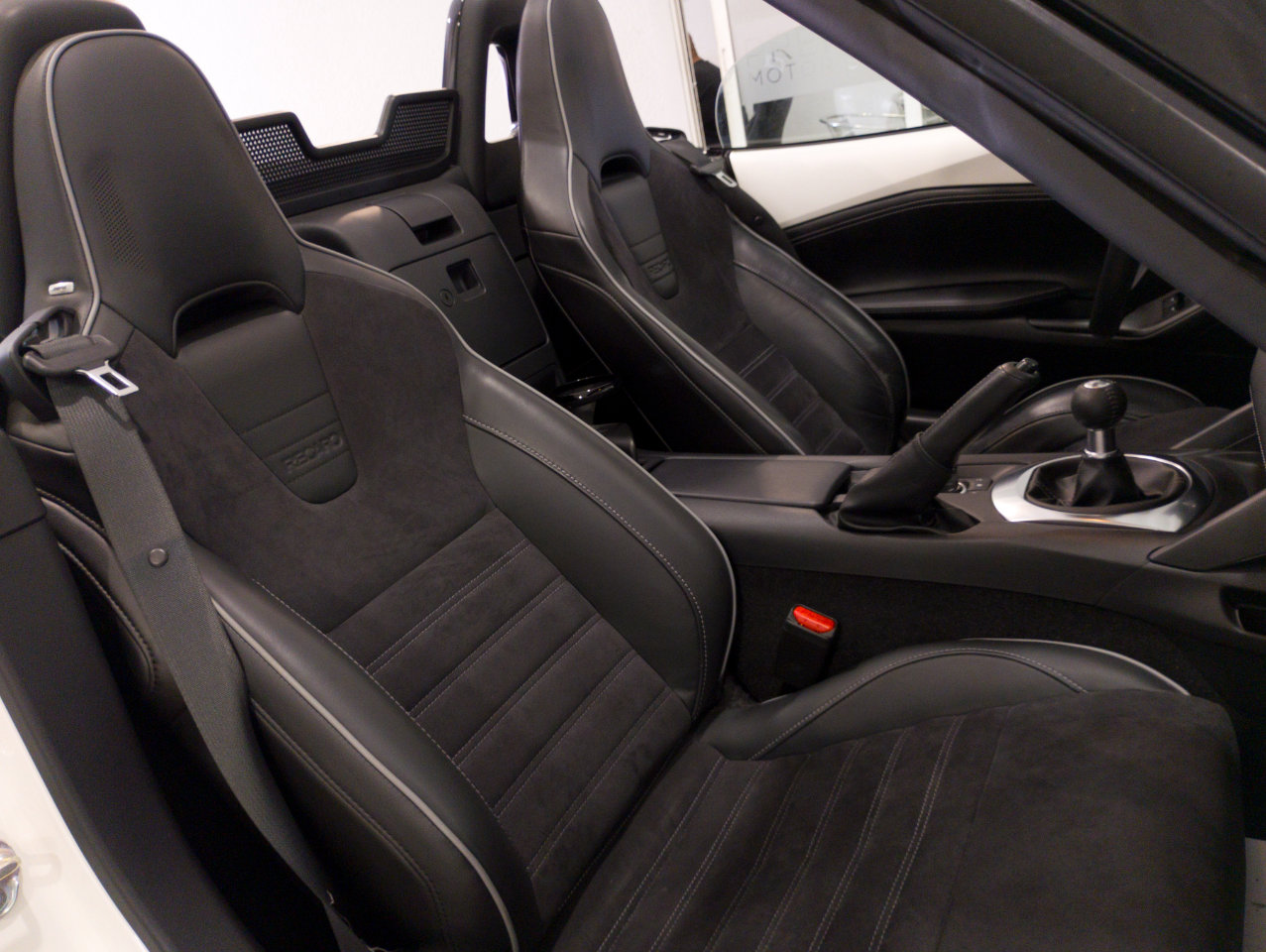 Used 2022 MAZDA MX-5 Miata Club w/ Brembo/BBS Recaro Package image 93