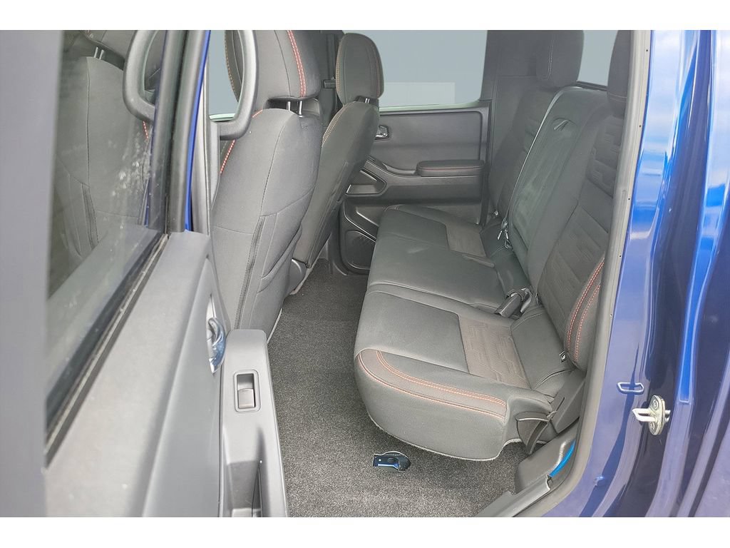 Used 2022 Nissan Frontier PRO-4X AWD/4WD image 13