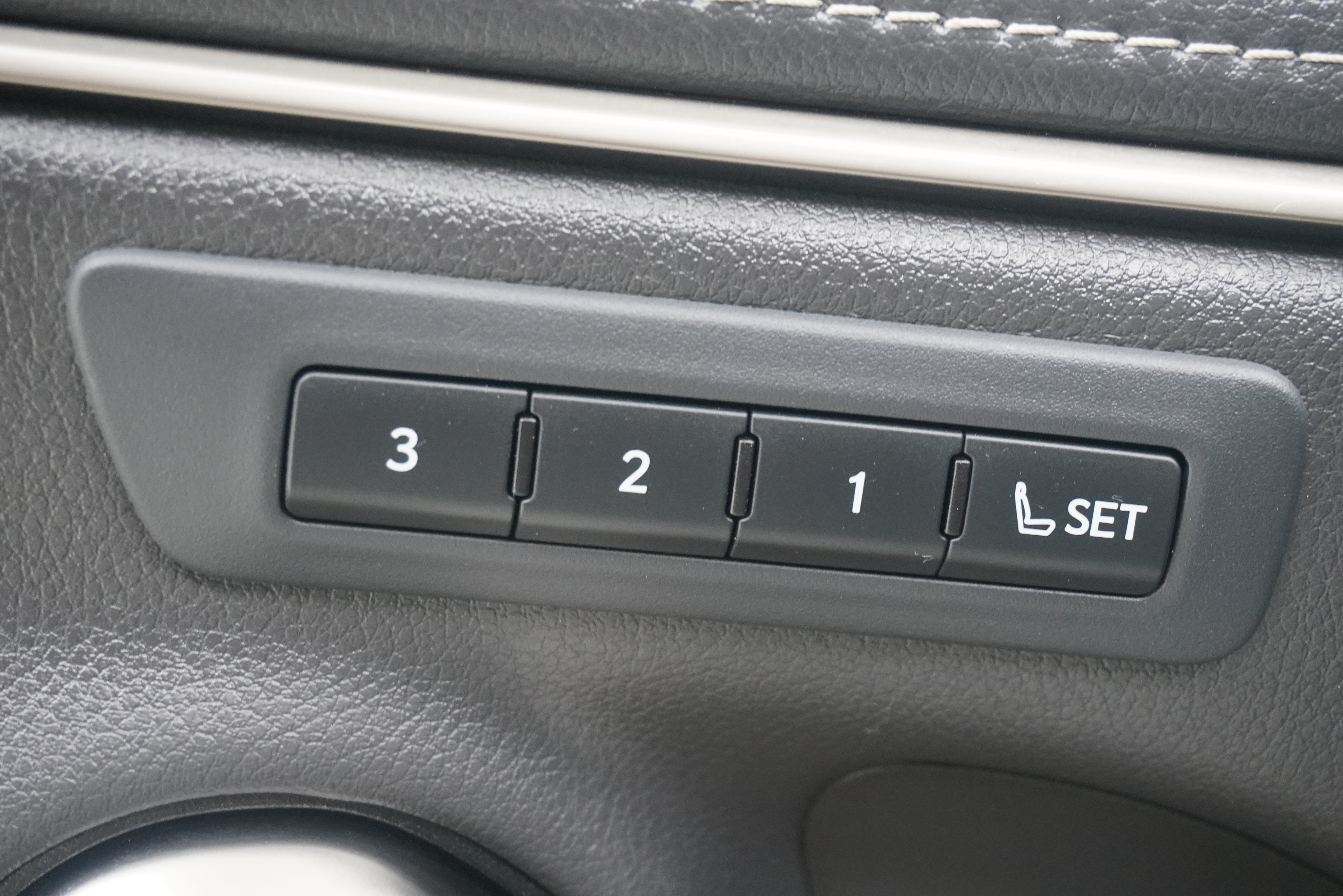Used 2021 Lexus ES 250 w/ Premium Package AWD/4WD image 16