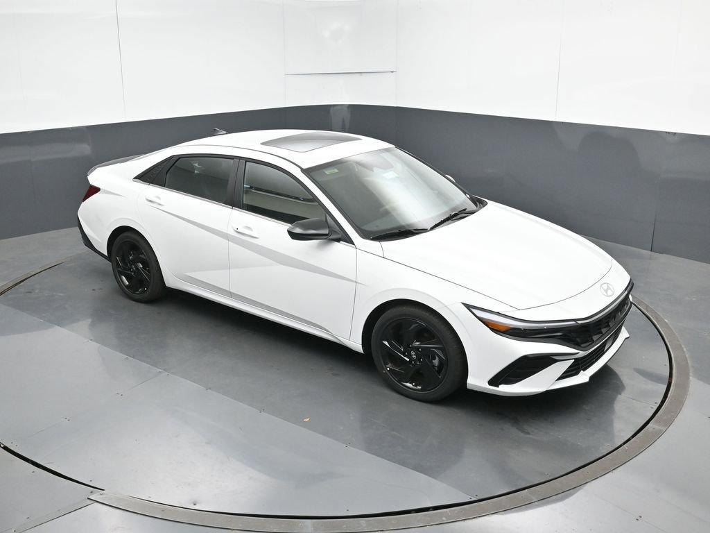 New 2026 Hyundai Elantra SEL Sport image 23