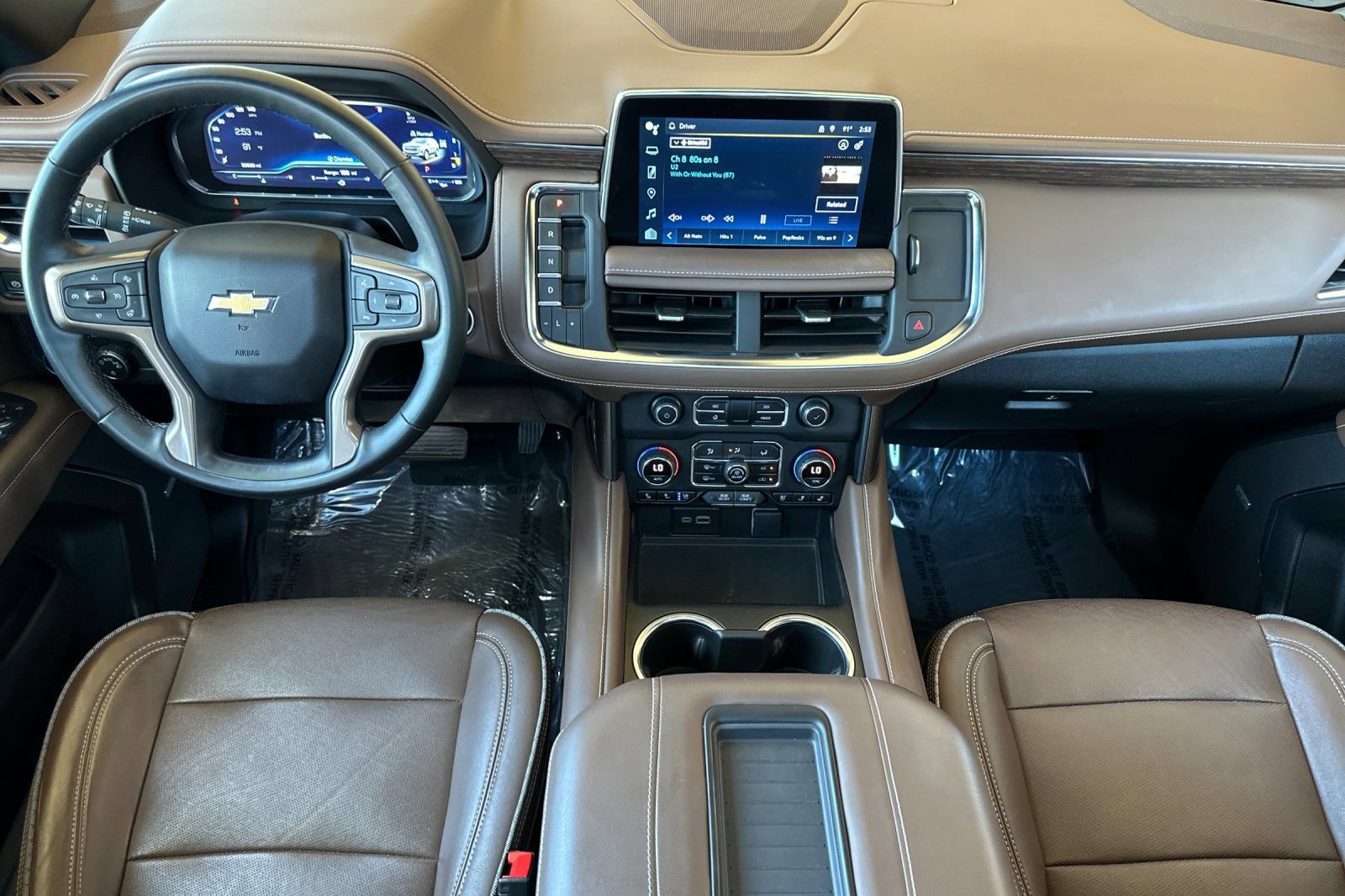 Certified 2023 Chevrolet Tahoe High Country w/ Premium Package AWD/4WD image 14