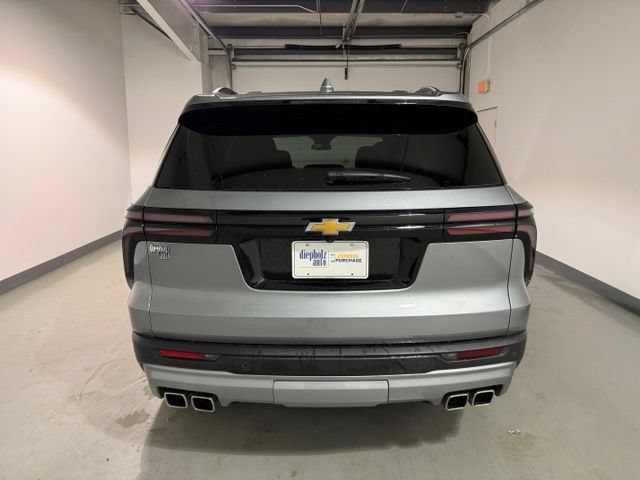 Used 2024 Chevrolet Traverse LT AWD/4WD image 7