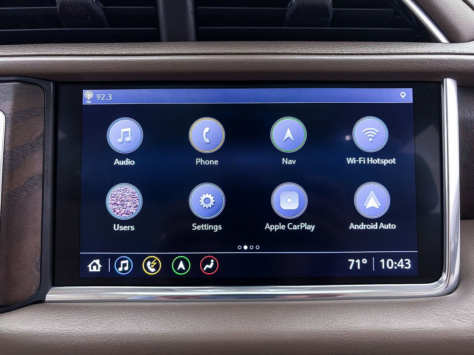 Used 2021 GMC Yukon Denali w/ Denali Premium Package image 25