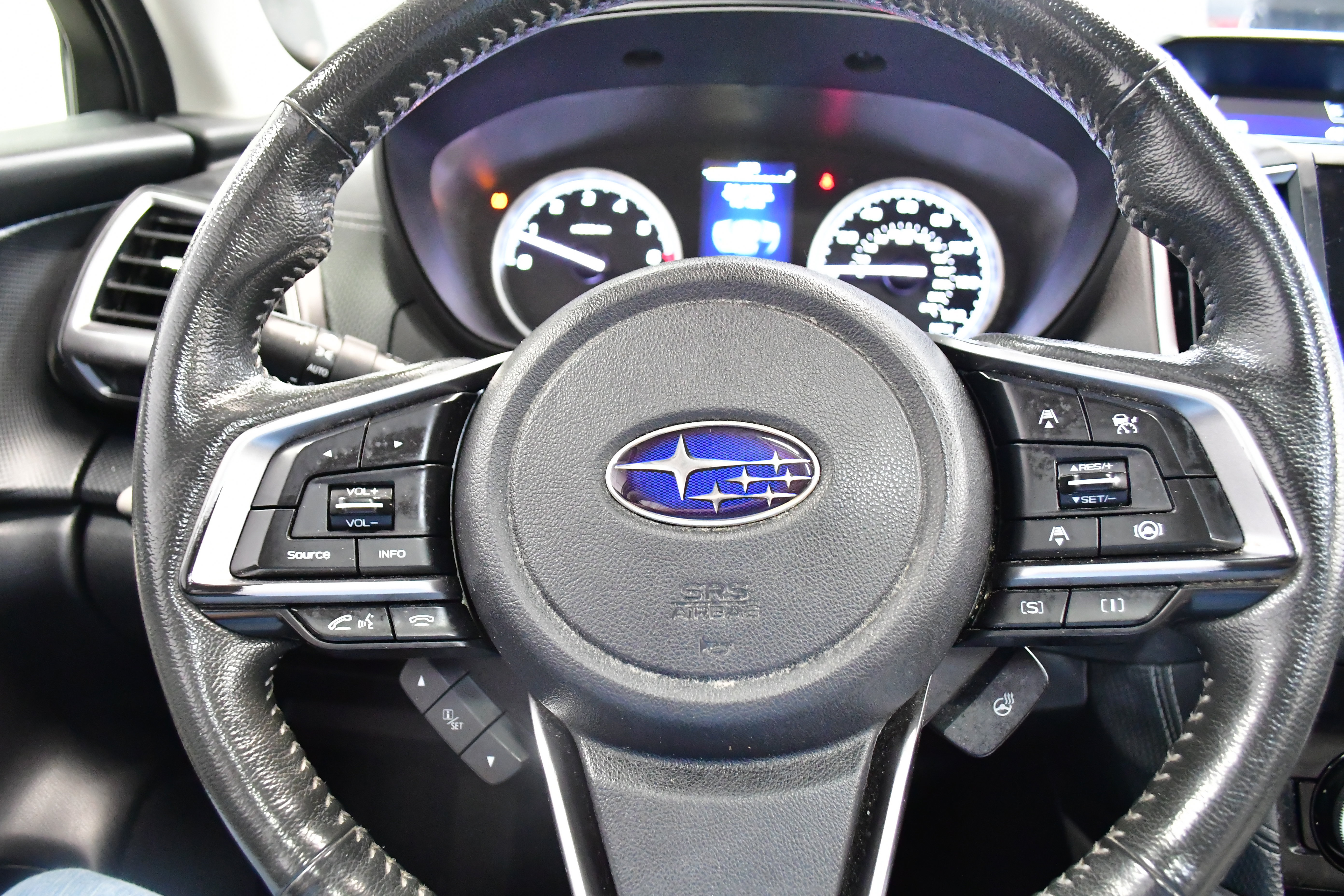 Used 2022 Subaru Forester Limited AWD/4WD image 19