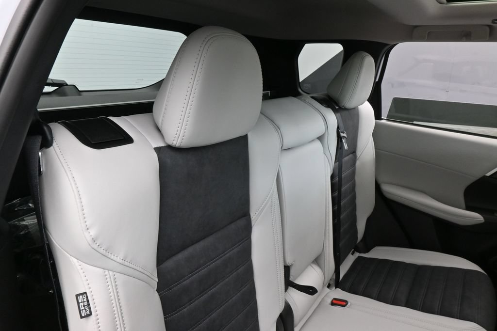 New 2026 Mitsubishi Outlander SE FWD image 39