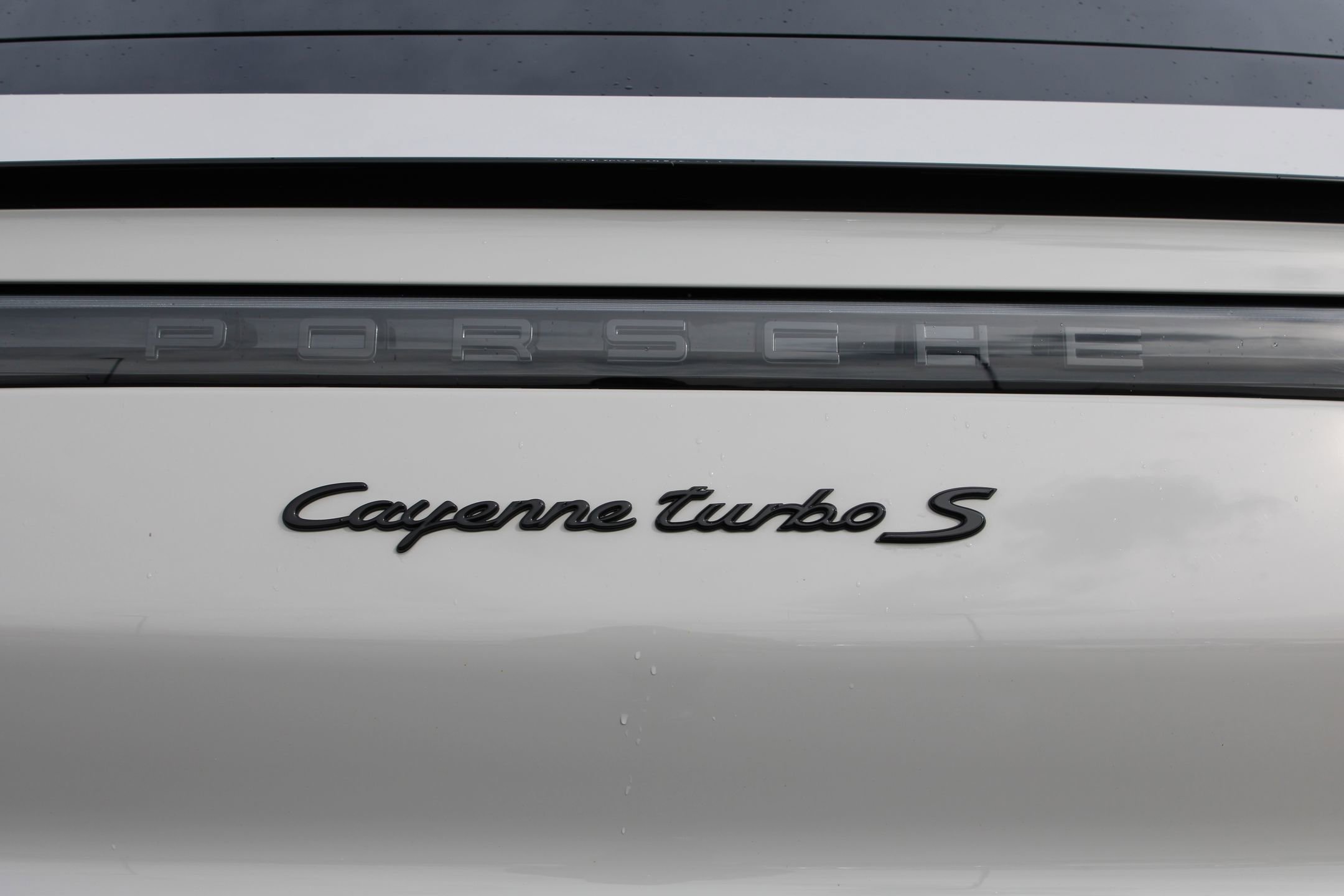 Used 2023 Porsche Cayenne Turbo S image 29