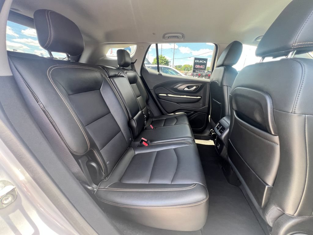 Used 2019 GMC Terrain SLT w/ Preferred Package AWD/4WD image 38