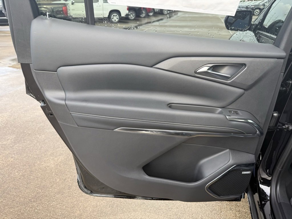 New 2026 Chevrolet Traverse High Country image 33