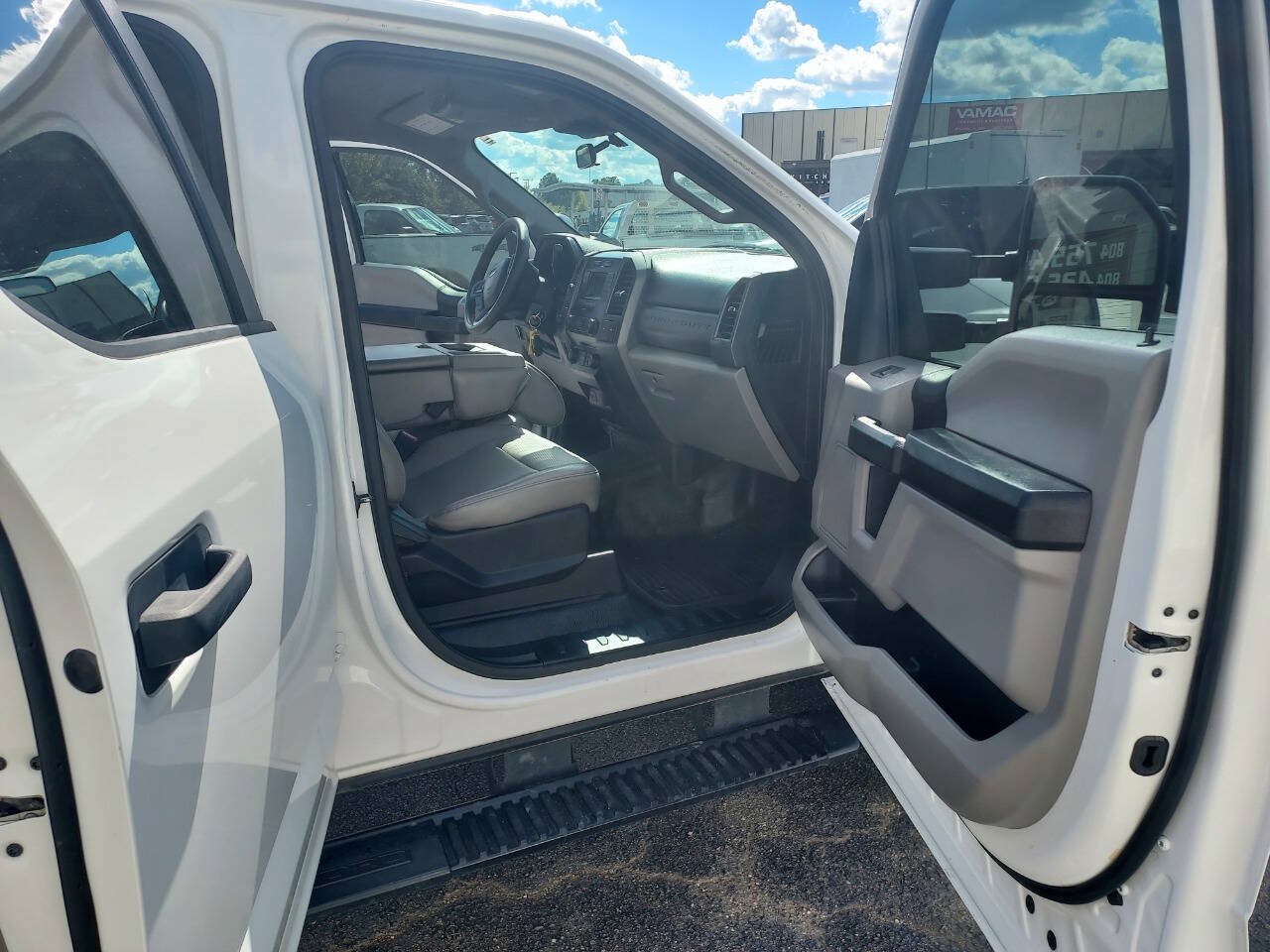 Used 2020 Ford F250 XL w/ Power Equipment Group AWD/4WD image 7