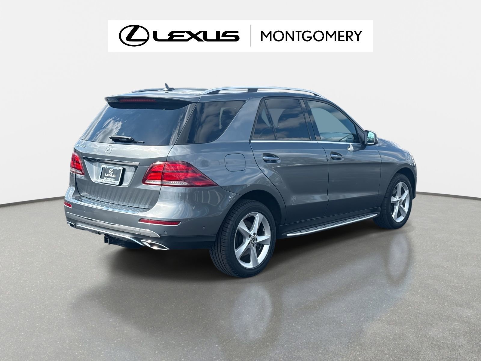 Used 2017 Mercedes-Benz GLE 350 image 4