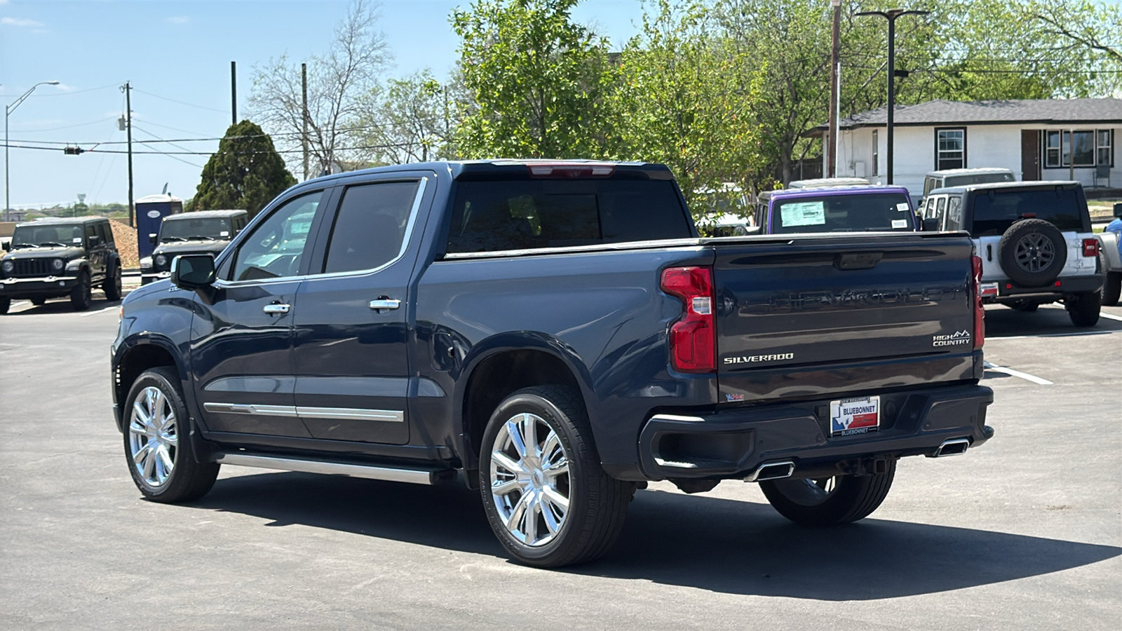 Used 2022 Chevrolet Silverado 1500 High Country w/ High Country Premium Package image 7