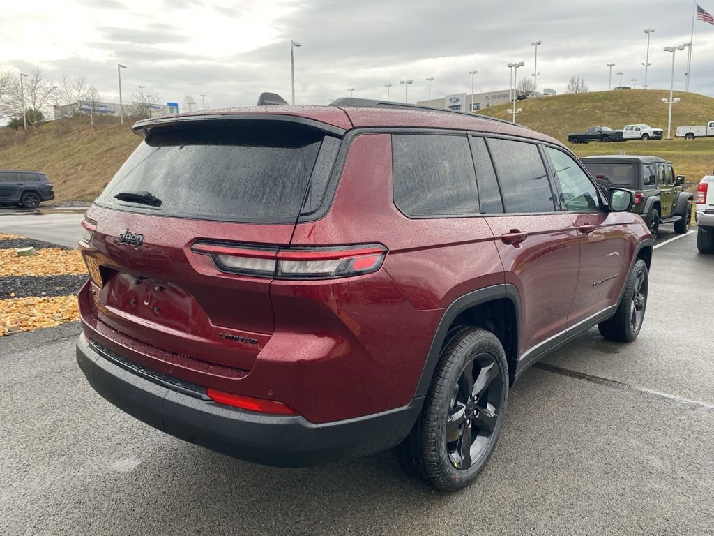 New 2025 Jeep Grand Cherokee L Limited w/ Black Appearance Package image 3