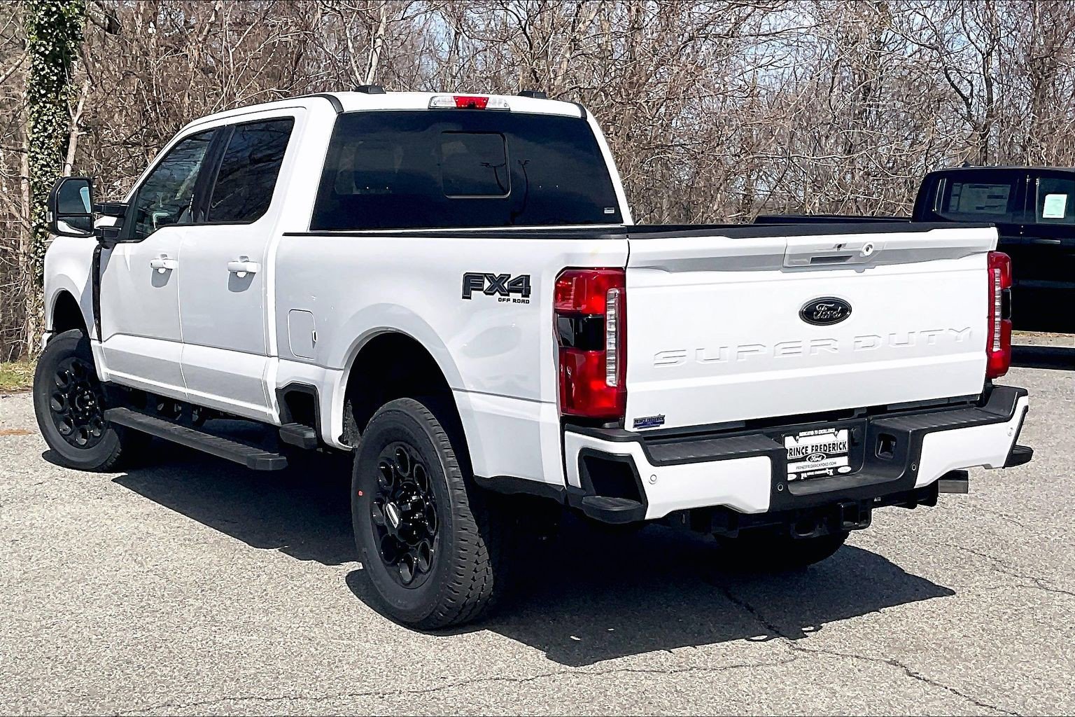 New 2026 Ford F350 XLT w/ XLT Premium Package AWD/4WD image 3