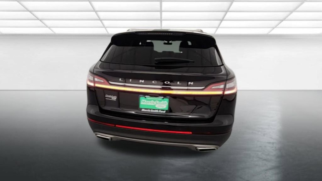 Used 2023 Lincoln Nautilus Reserve w/ Equipment Group 201A image 7