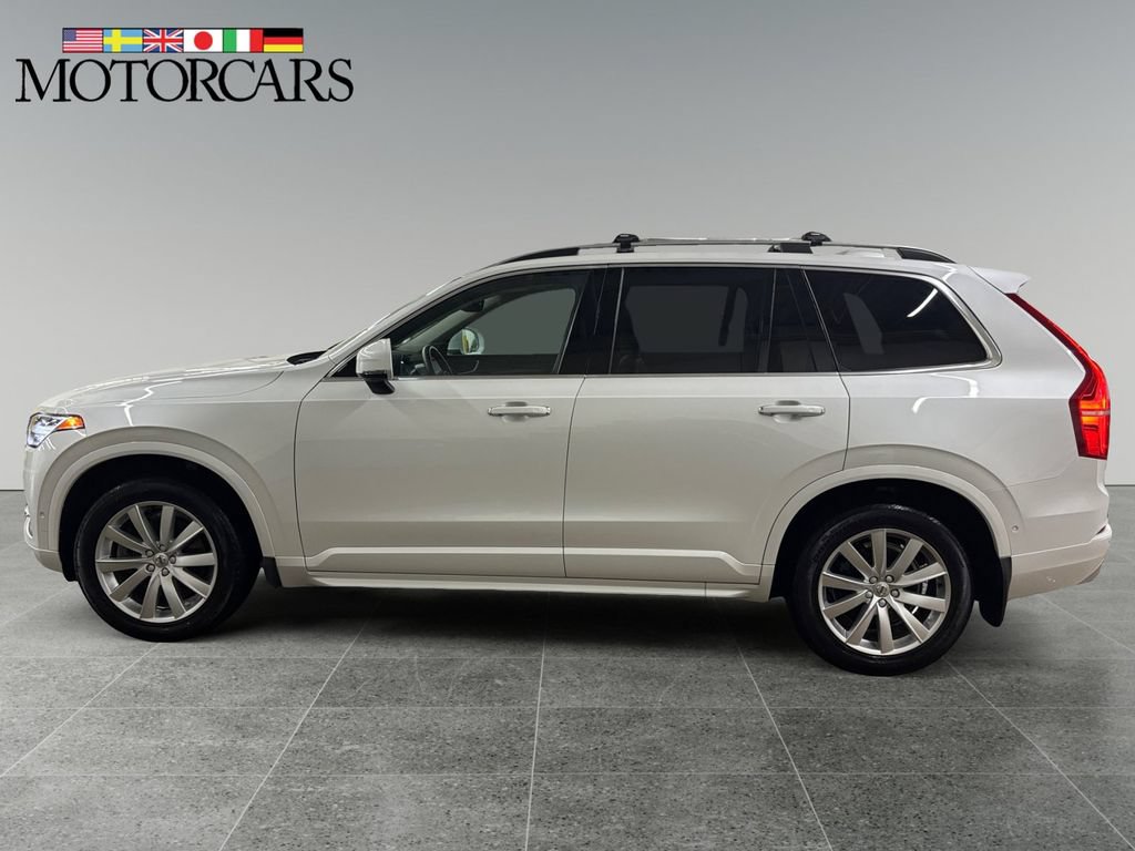 Used 2016 Volvo XC90 T6 Momentum w/ Momentum Plus Package AWD/4WD image 6