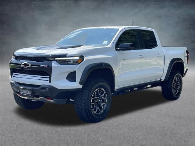 Used 2025 Chevrolet Colorado ZR2 w/ Technology Package image 27