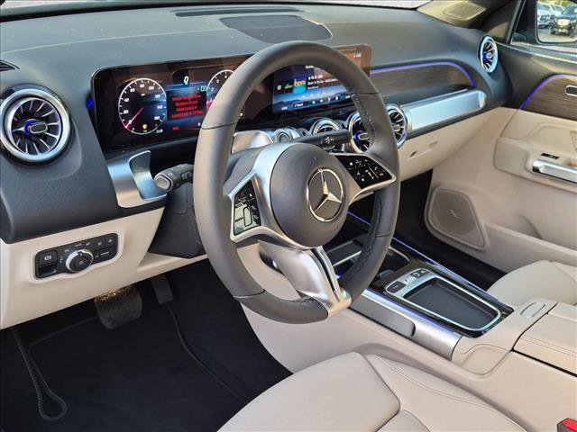 New 2026 Mercedes-Benz GLB 250 image 3