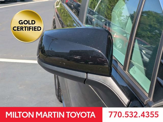 Certified 2025 Toyota Sienna XLE FWD image 12