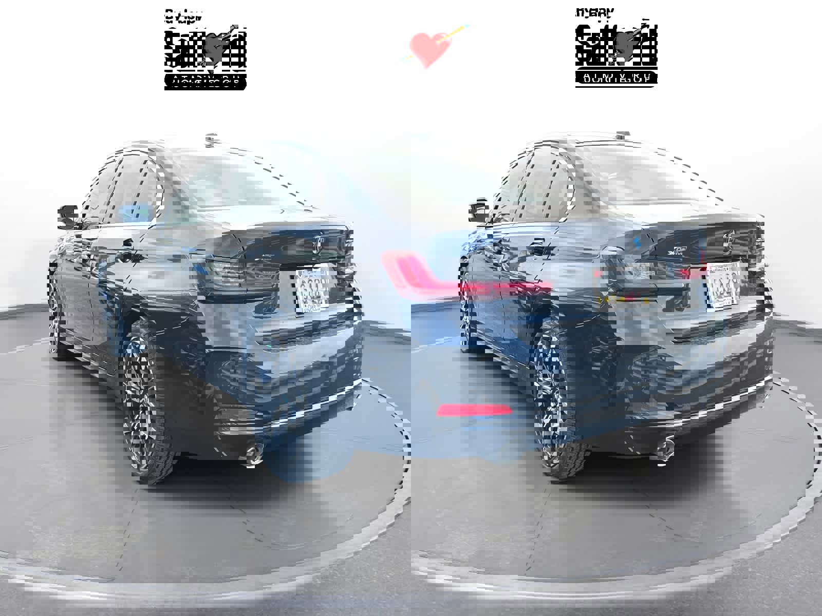 Used 2025 BMW 330i xDrive 330i xDrive w/ Premium Package image 2